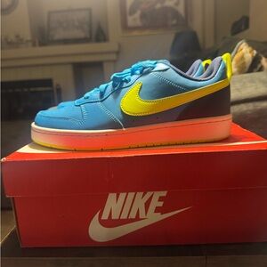 Nike Kids Sneakers in Blue and Yellow